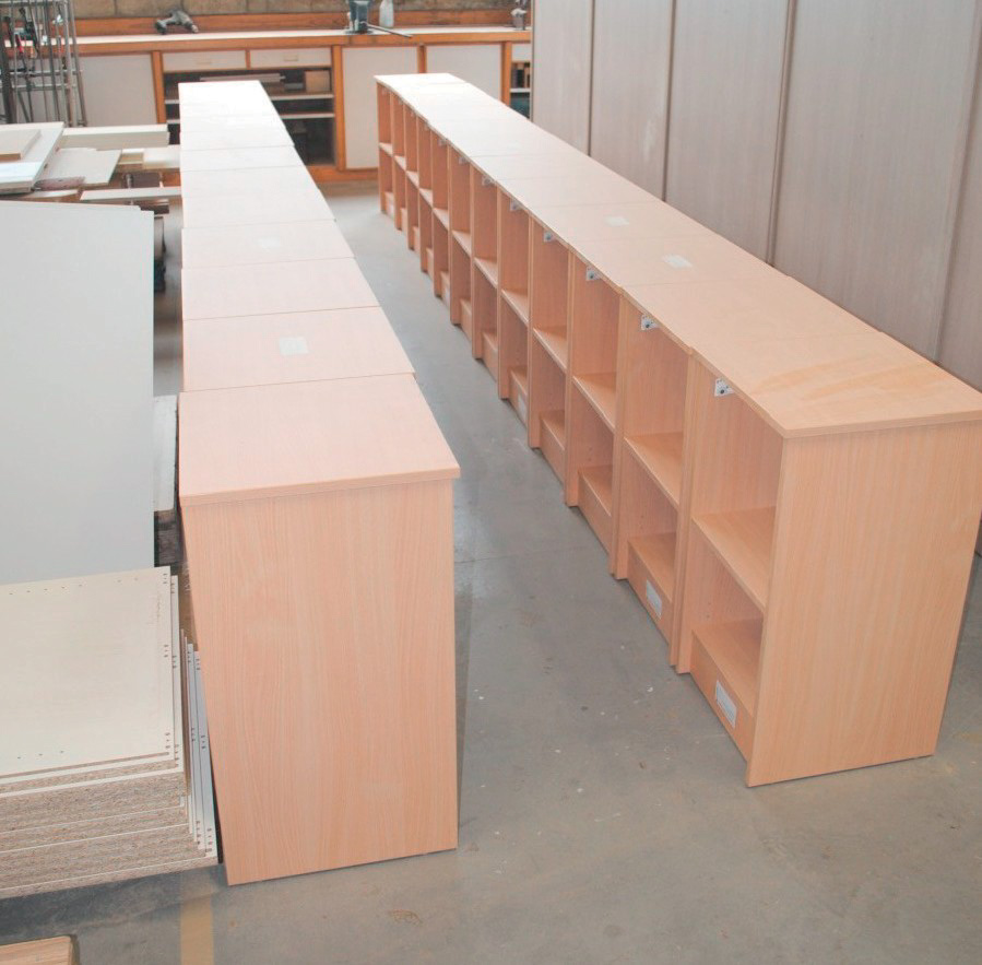 Production de meubles à la menuiserie Schwanen